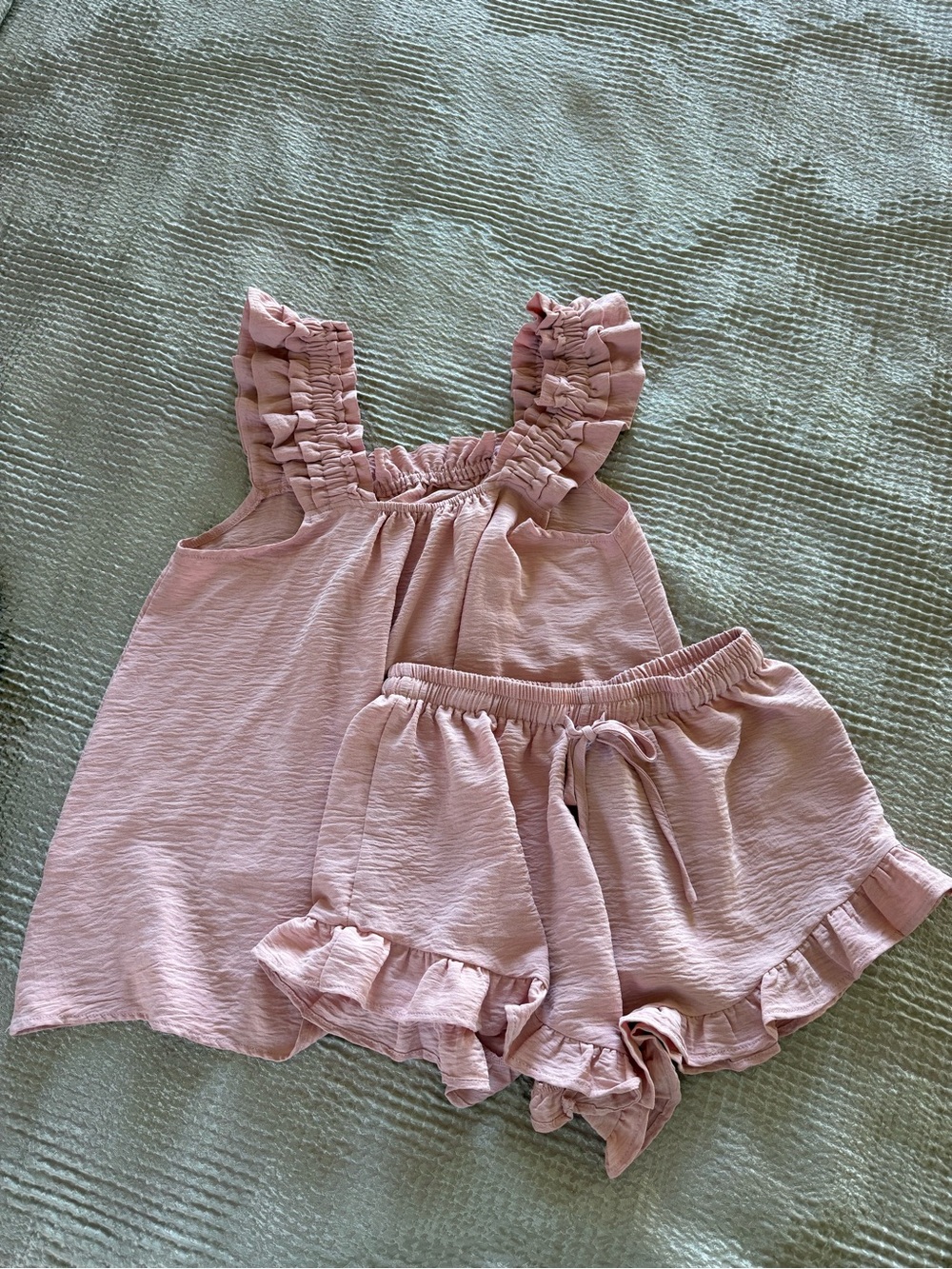 Ruffled Sleeveless Top & Shorts Set - Dusty Pink